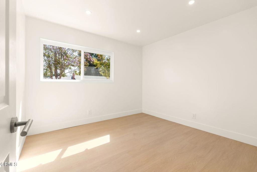 585 Wendy Property Photo 35
