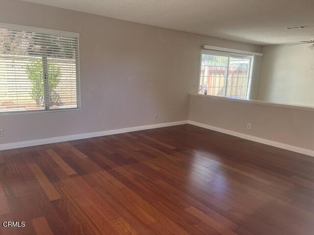 5177 Creekside Road Property Photo 5