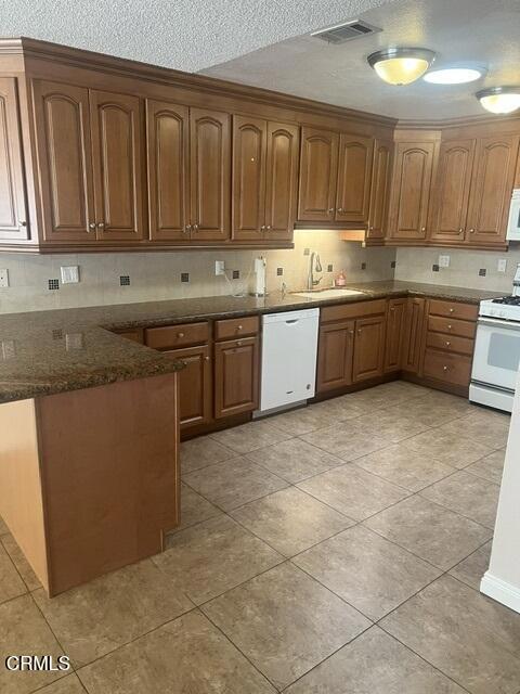 5177 Creekside Road Property Photo 8