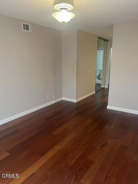 5177 Creekside Road Property Photo 12