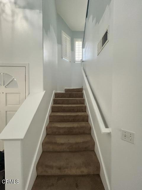 984 Meadowlark Drive Property Photo 9