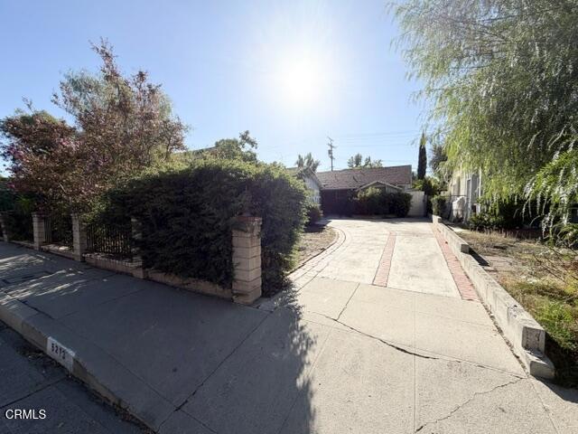 5213 Don Pio Drive Property Photo 2