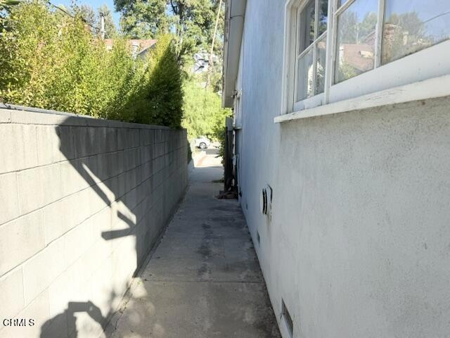 5213 Don Pio Drive Property Photo 37