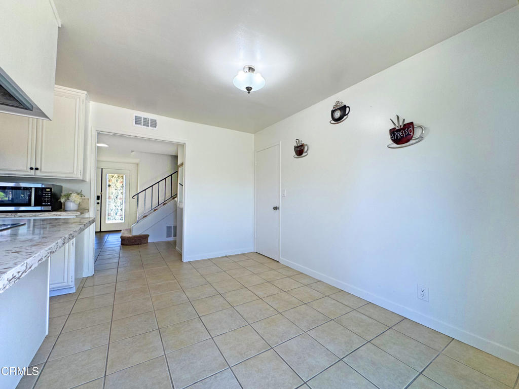 2401 El Portal Way Property Photo 13