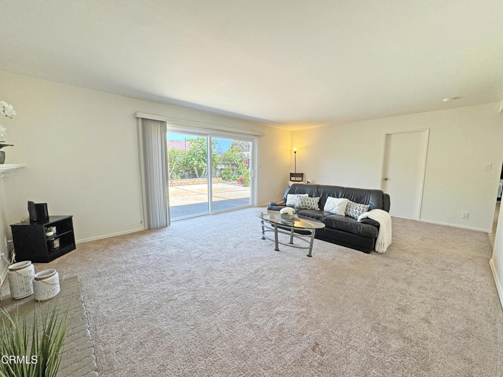 2401 El Portal Way Property Photo 16