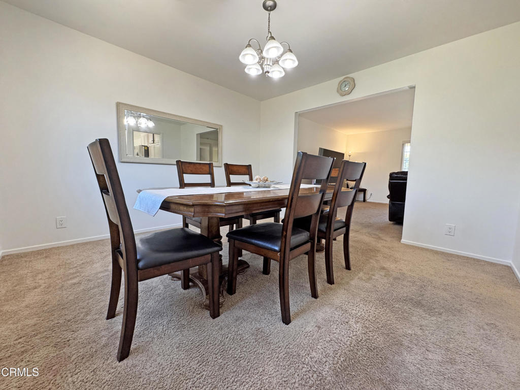 2401 El Portal Way Property Photo 18