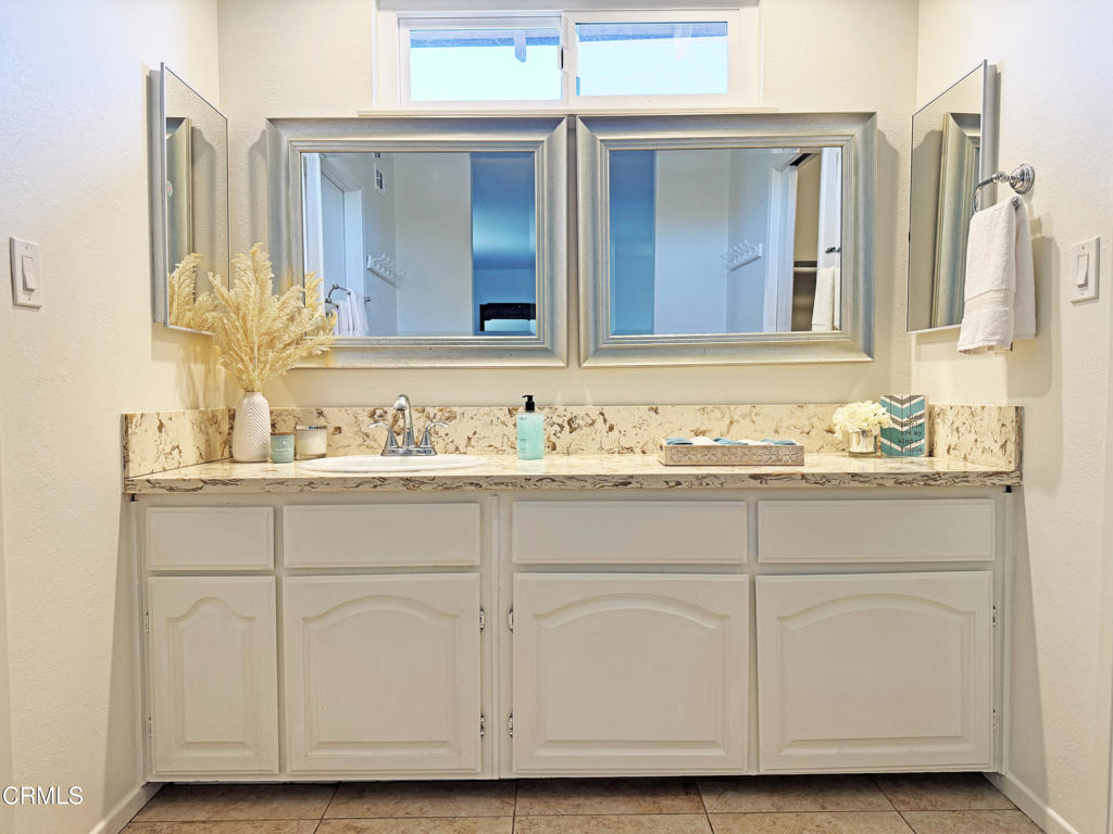 2401 El Portal Way Property Photo 25