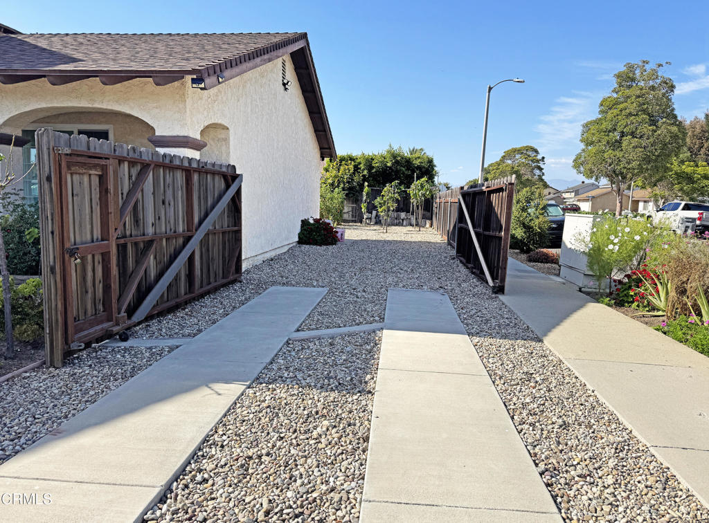 2401 El Portal Way Property Photo 47