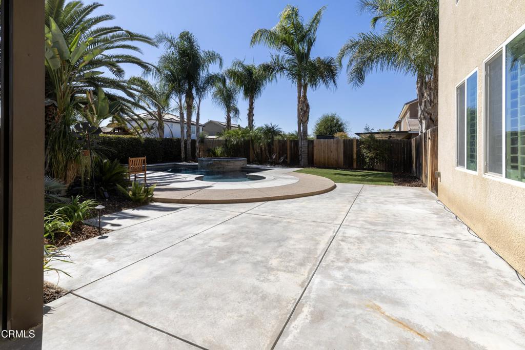 15605 Calabria Court Property Photo 42