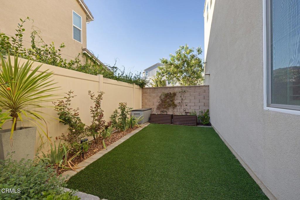2130 Harvest Loop Property Photo 12
