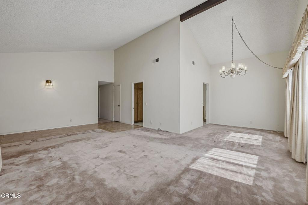 2110 Pamela Street Property Photo 9