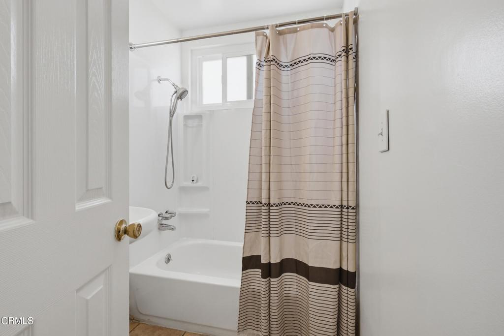 4035 Del Mar Place Property Photo 10