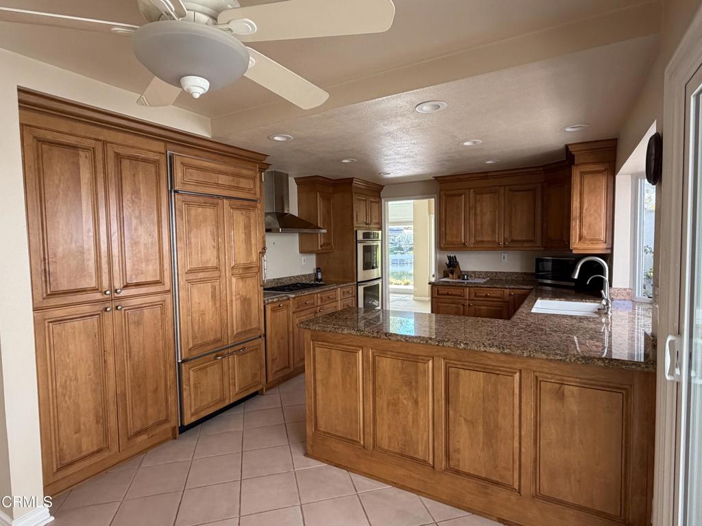 3812 Bowsprit Circle Property Photo 4