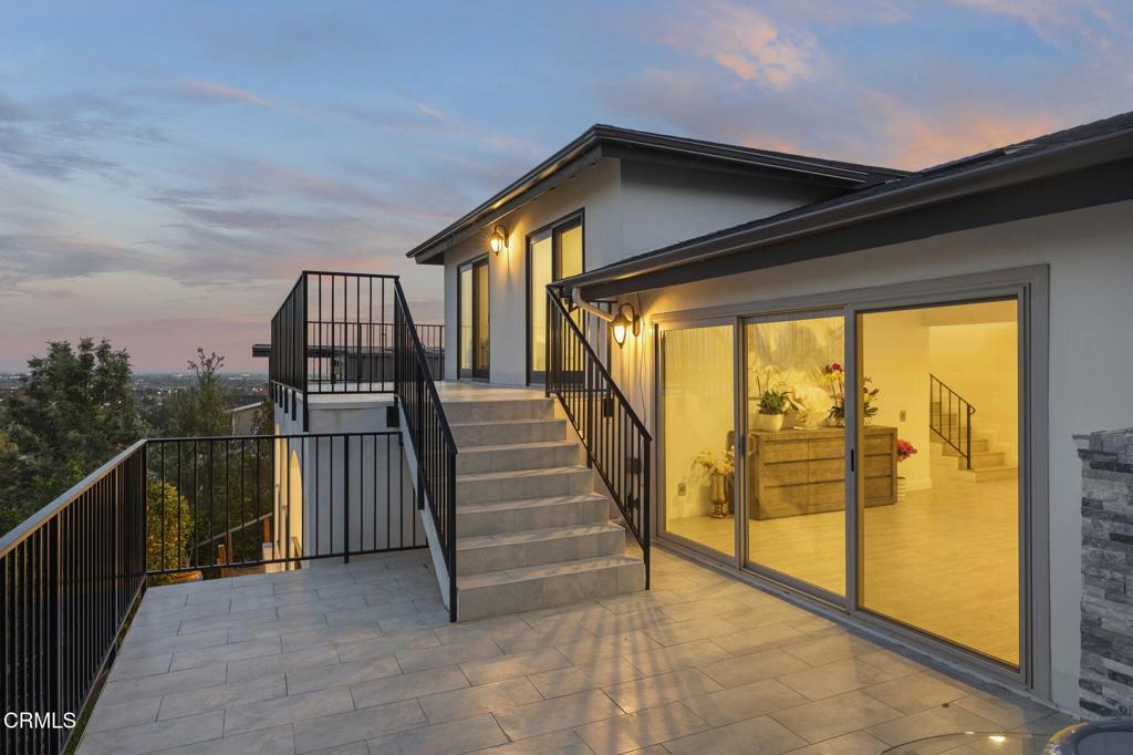 542 Valley View Way Property Photo 10