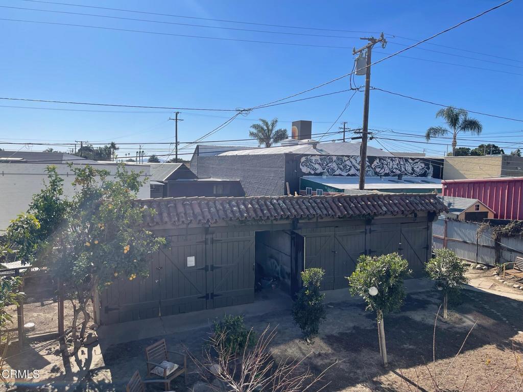 1806 Evans Avenue C Property Photo 4
