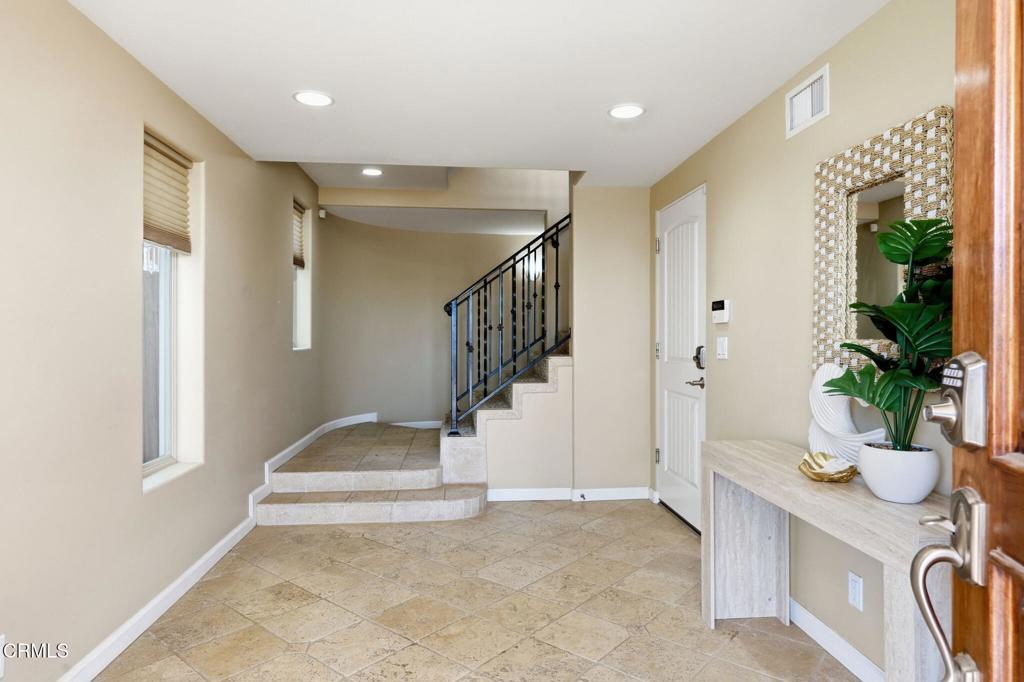 4029 Sunset Lane Property Photo 6