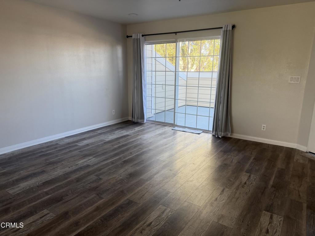 2835 Harbor Boulevard Property Photo 3