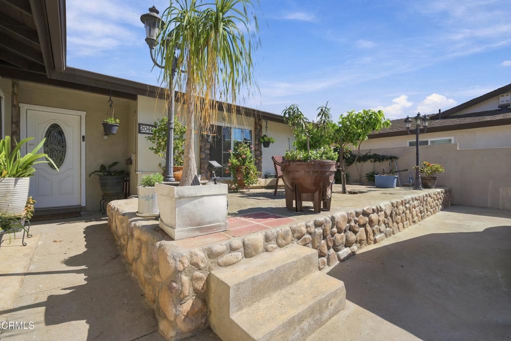 2040 Rhonda Street Property Photo 5