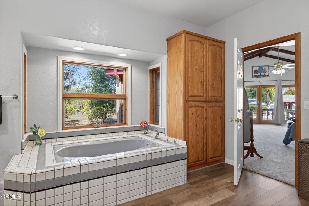 1125 Spring Street Property Photo 27