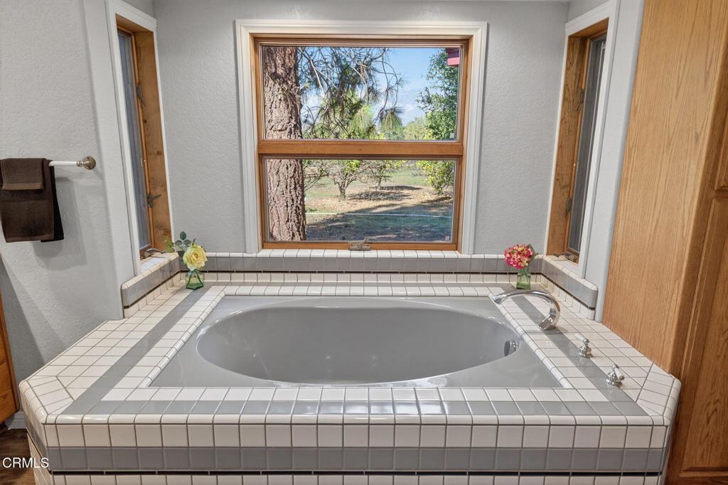 1125 Spring Street Property Photo 28