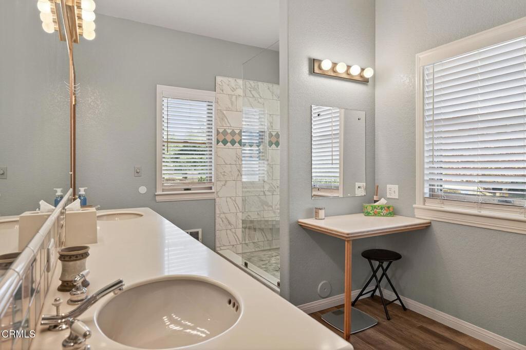 1125 Spring Street Property Photo 34