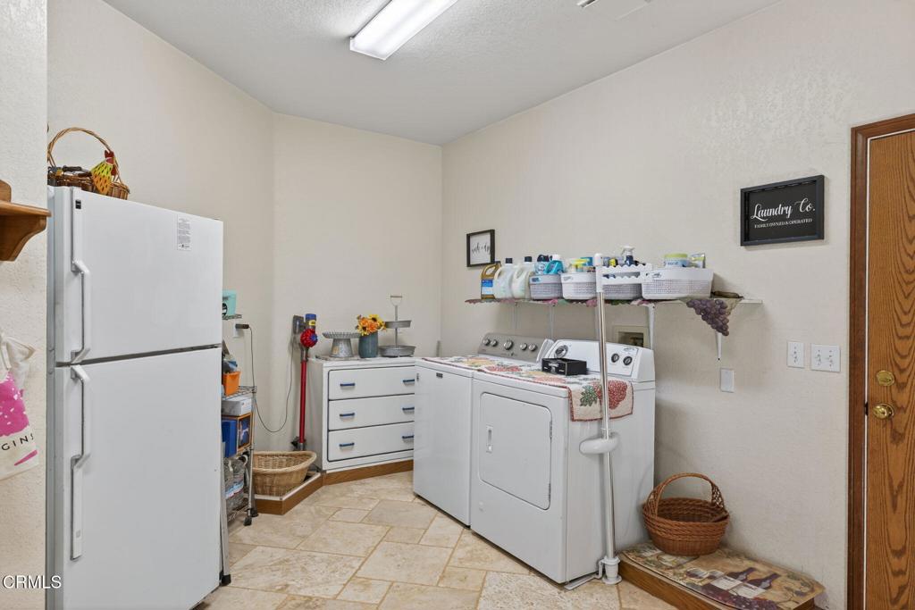 1125 Spring Street Property Photo 46