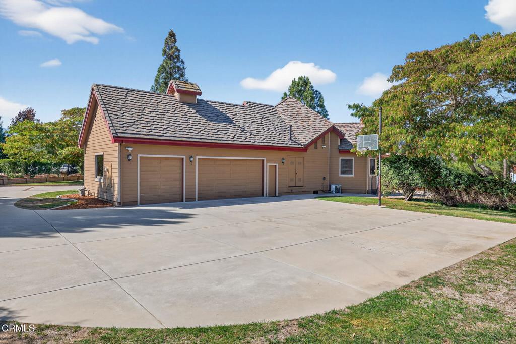 1125 Spring Street Property Photo 64