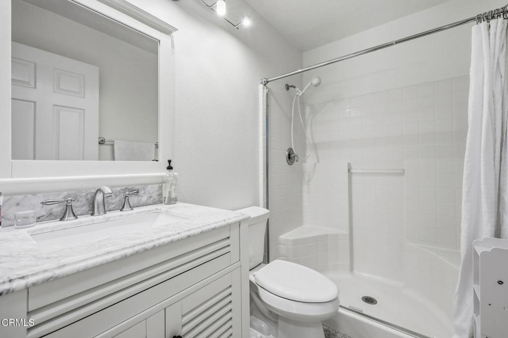 1253 Phelps Avenue Property Photo 18