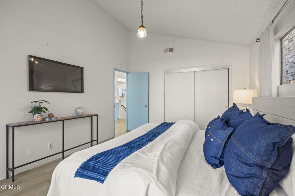261 Hollywood Boulevard Property Photo 29