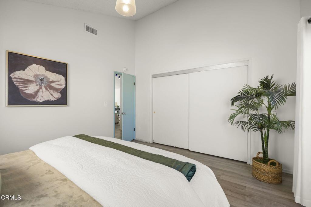 261 Hollywood Boulevard Property Photo 33