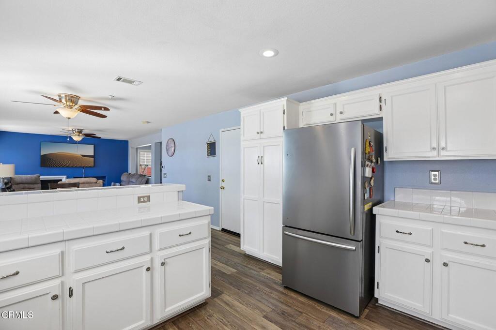 2010 Del Rey Place Property Photo 14