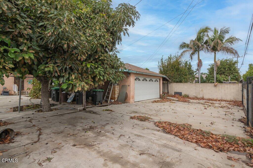 10942 Cedar Street Property Photo 12
