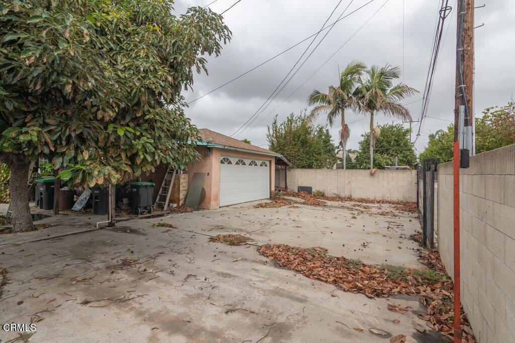10942 Cedar Street Property Photo 23