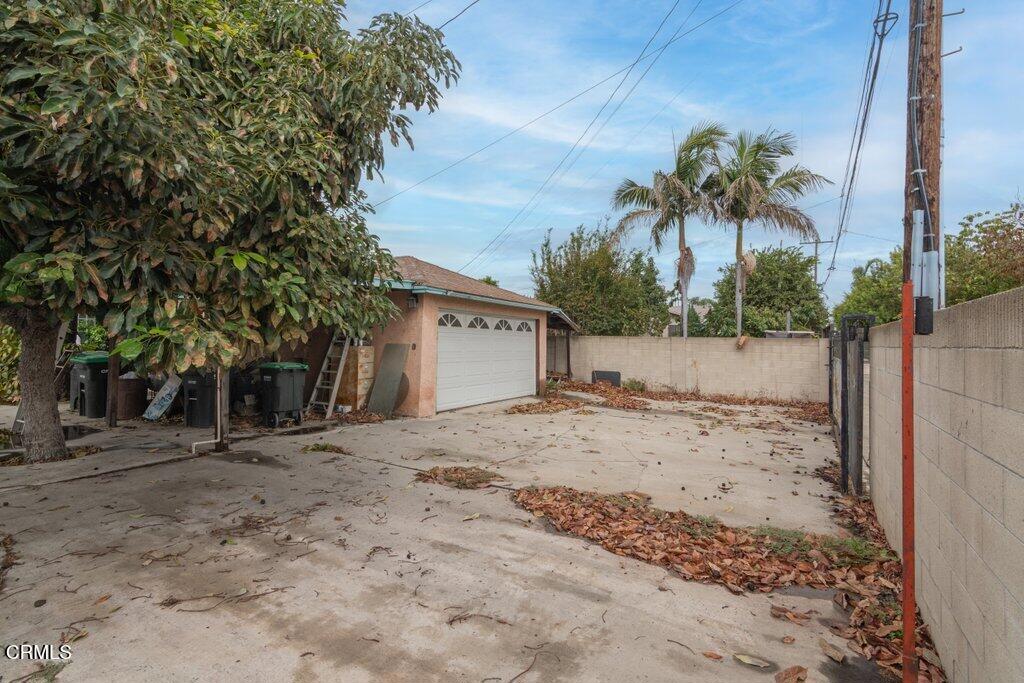10942 Cedar Street Property Photo 25