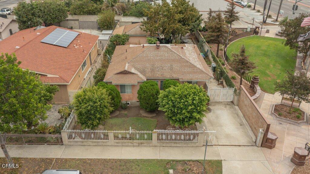 10942 Cedar Street Property Photo 29
