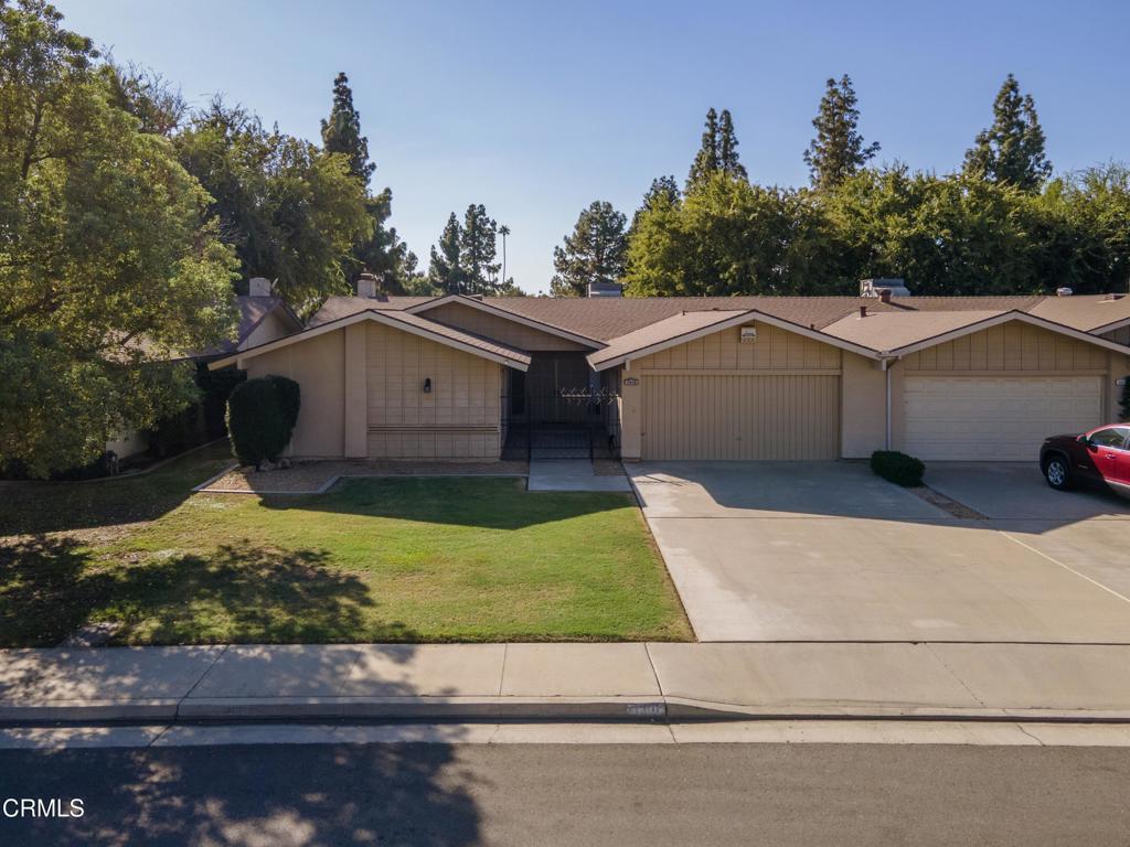 1419 Thunderbird Street Property Photo 1