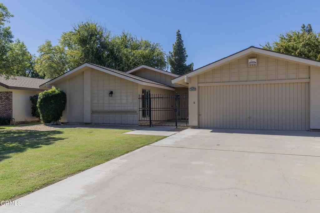 1419 Thunderbird Street Property Photo 38