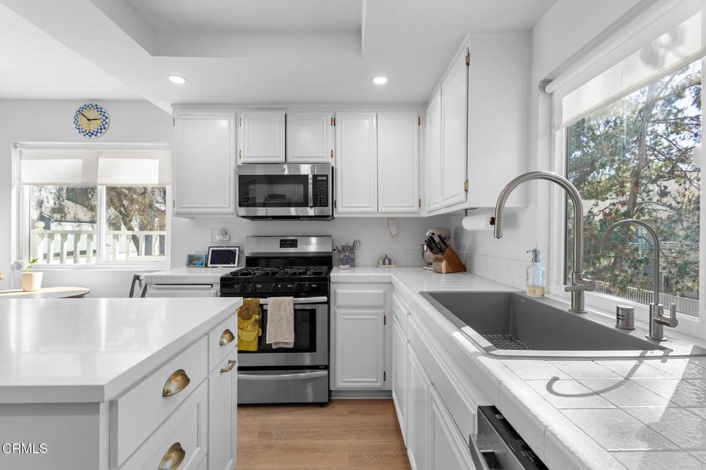 4868 Sullivan Street Property Photo 4