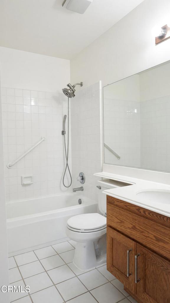 5339 Villa Mallorca Place Property Photo 10