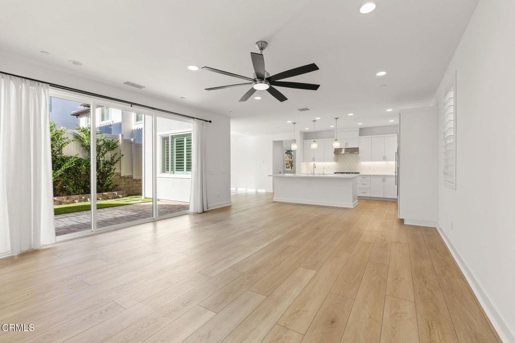 105 S Nevada Avenue Property Photo 3