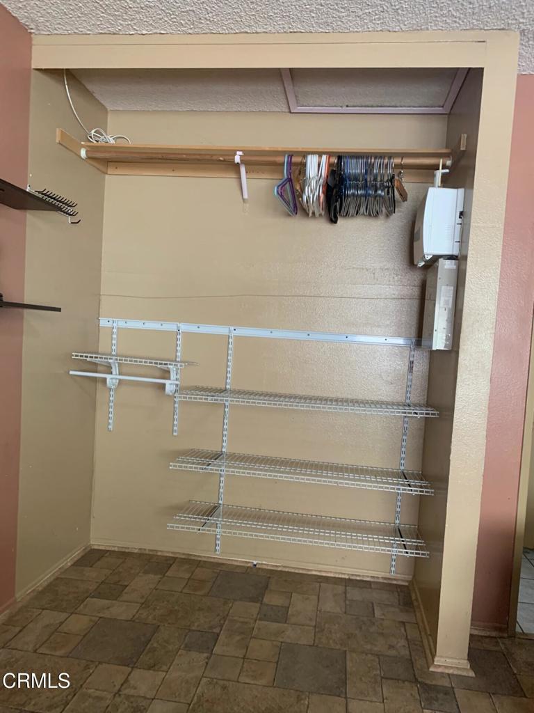 931 Devilfish Drive Property Photo 6