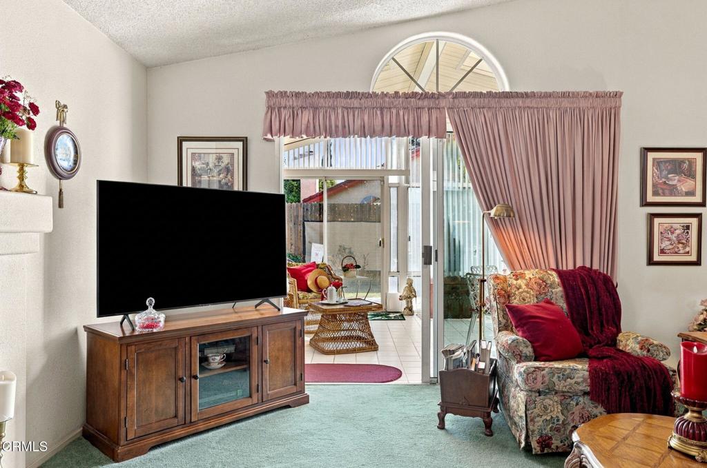 8709 White Rock Drive Property Photo 8