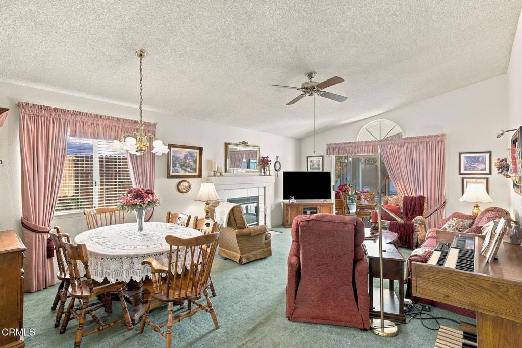 8709 White Rock Drive Property Photo 12