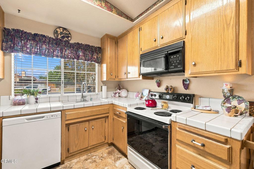 8709 White Rock Drive Property Photo 18