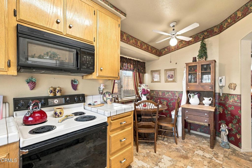 8709 White Rock Drive Property Photo 22