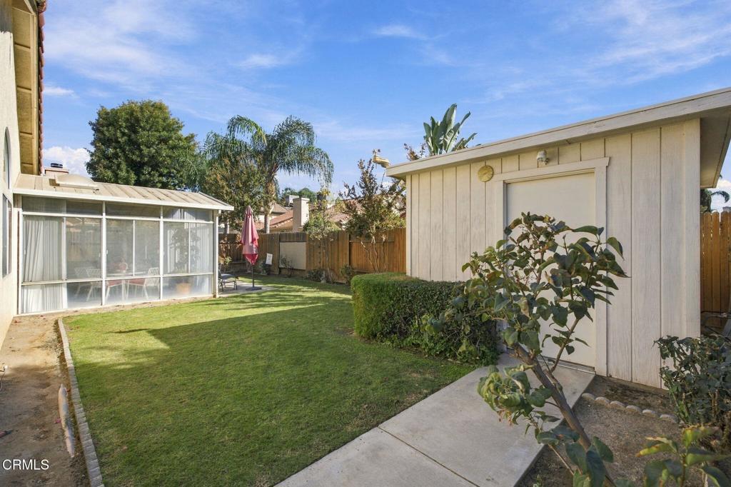 8709 White Rock Drive Property Photo 39