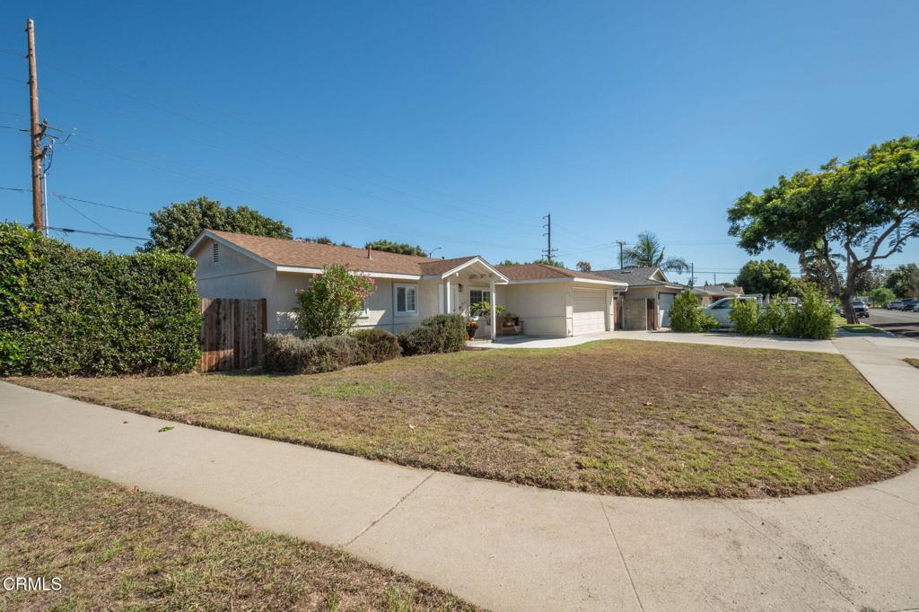894 Barton Avenue Property Photo 4