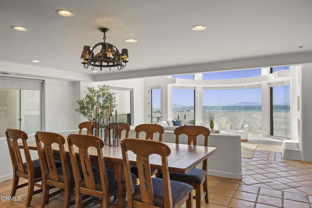 1045 Mandalay Beach Road Property Photo 15