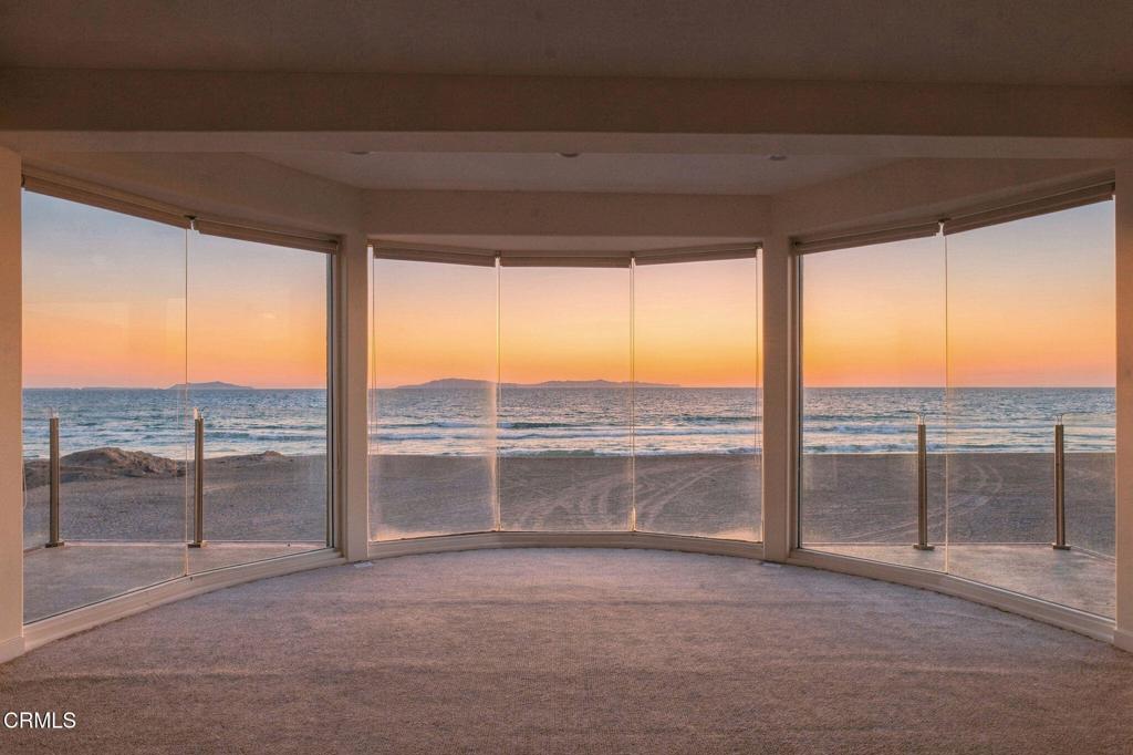 1045 Mandalay Beach Road Property Photo 29