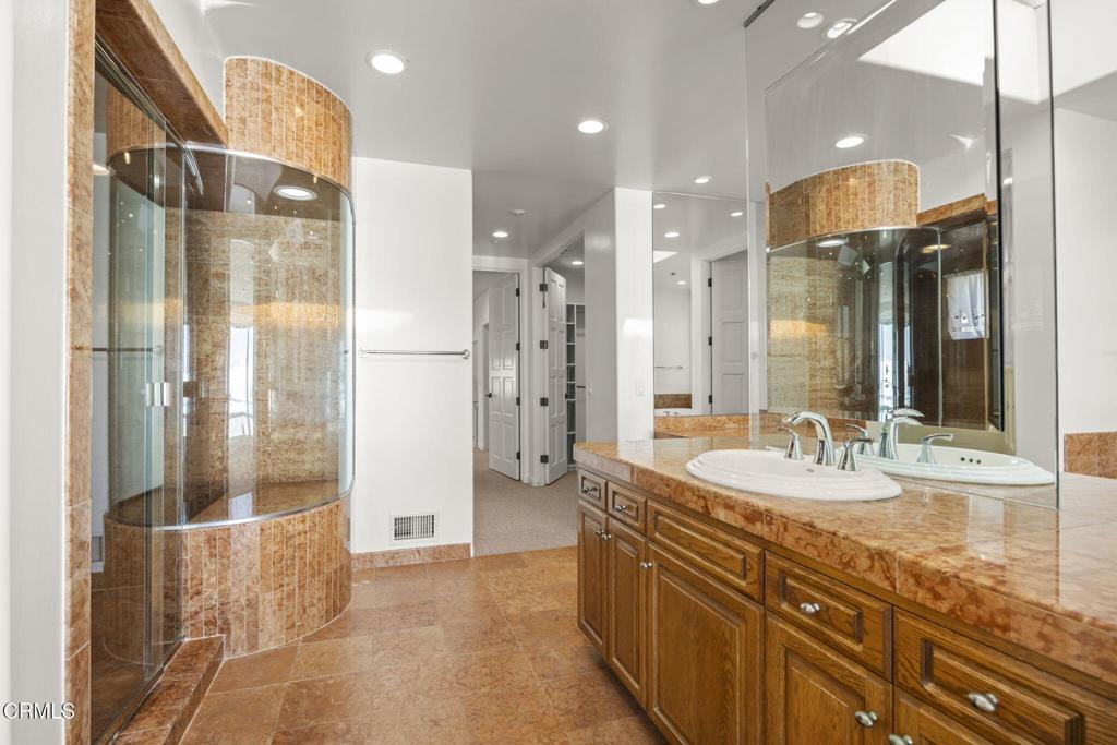 1045 Mandalay Beach Road Property Photo 31